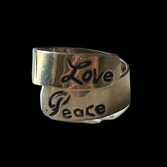 “Love Peace” Engraved Wrap Around Ring! - Picture 1 of 7
